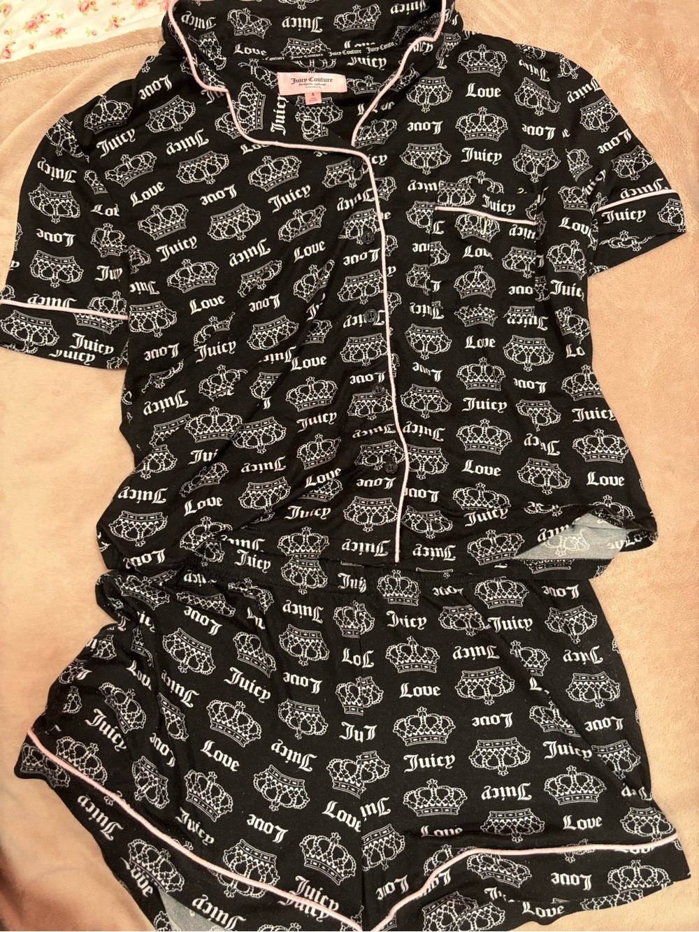 Juicy Couture Black and White Crown Logo Pajama Set with Pink Piping